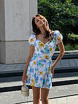 Літня квіткова жіноча міні сукня на запах зі штапелю Smf9453, фото 2