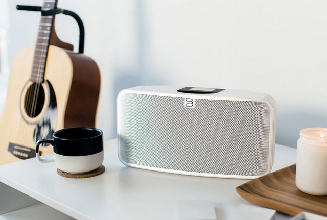 BlueSound Pulse Mini 2i lifestyle 5.jpg