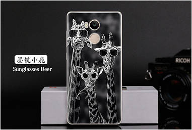 Оригінальний чохол панель накладка для Xiaomi Redmi 4 pro / Redmi 4 prime з картинкою три жирафа в окулярах
