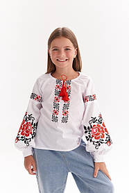 Дитяча вишиванка для дівчинки з червоною вишивкою орнамент