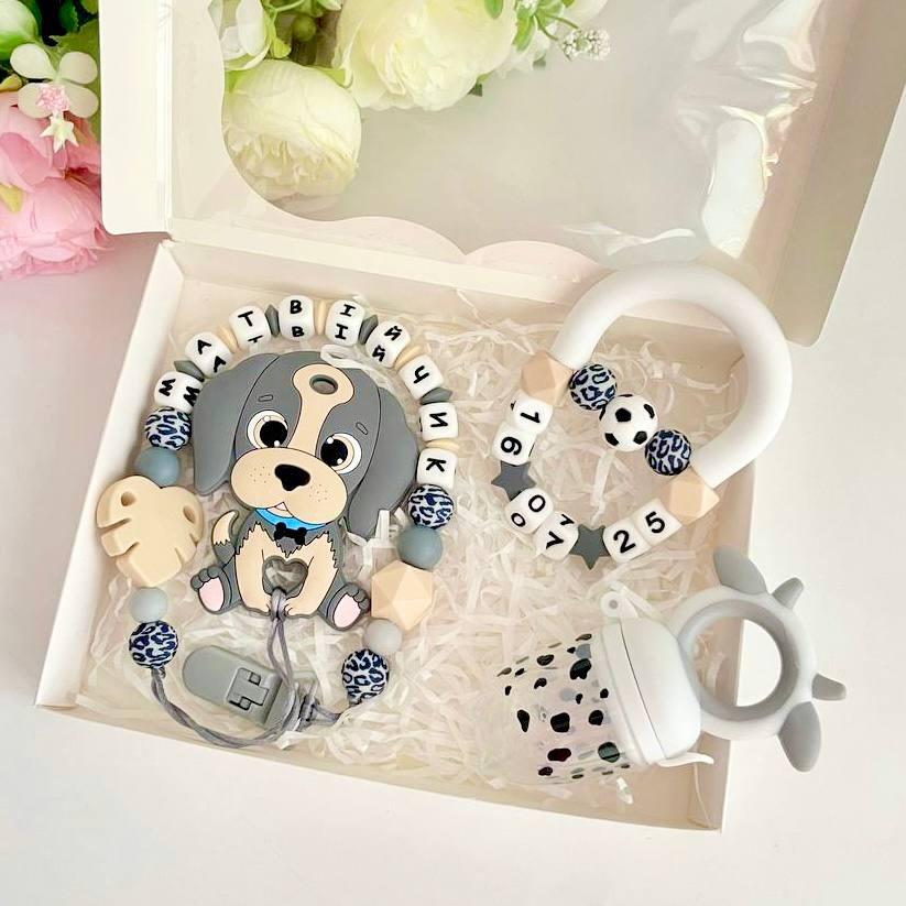 Набір Собачка іменний силіконовий гризунець і гризунець з датою для хлопчика, фото 1