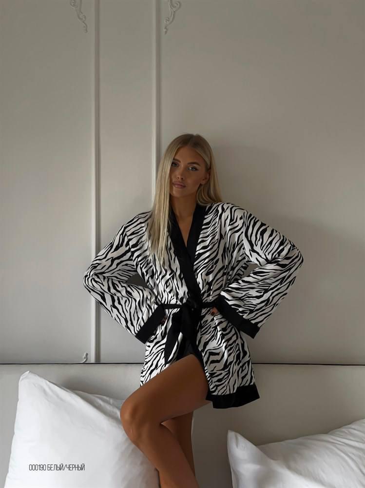 Сукня-халатик з принтом зебра з поясом – універсальний розмір, фото 1