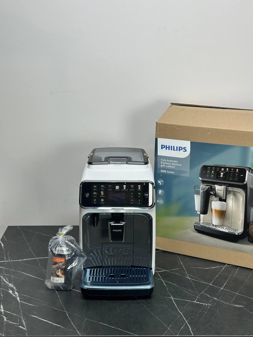 Автоматична кавомашина PHILIPS Series 5500 LatteGo EP5547/90 white, фото 1
