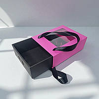 Коробка подарункова з пакетом (210х160х70мм.) малиново-чорна