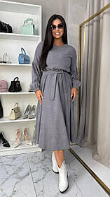 Жіноча сукня вельветова міді з поясом і пишними рукавами