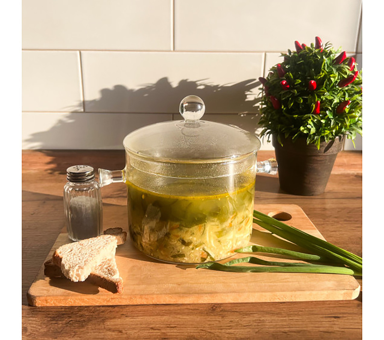 Скляна каструля круглої форми з кришкою, 1.5 л S&T, фото 1