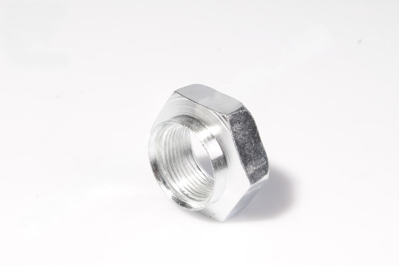 Гайка кулака поворотного нов. зрз. Газель,Волга (пiд керно) М24х1.5 (Авто Престиж) 4599524-411