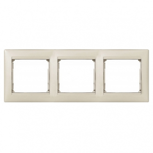 Рамка 3 поста перловий Legrand Valena 770483