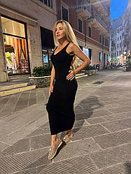 Довга трикотажна сукня