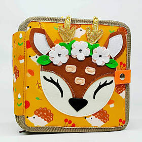 М’яка книжка-бізіборд C 69029 — фетрова розвивальна іграшка для дітей 3+, сортер, шнурівка, липучки, арт. C 69029