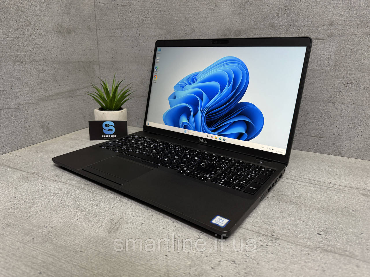 16gb ddr4 I5-8265U 256gb ssd 15.6” FullHD ips Потужний ноутбук Dell 5500, фото 1