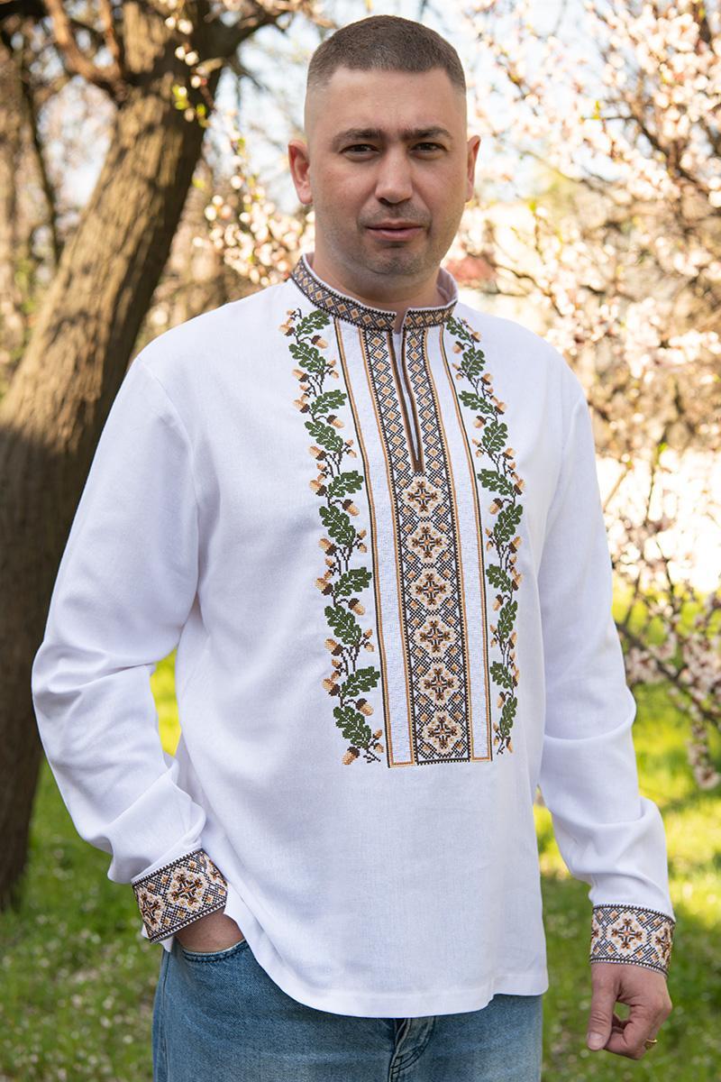 Чоловіча вишиванка з дубовим листям і геометричним орнаментом на льоні з еластаном у розмірах S–5XL