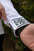 Чоловіча вишиванка з чорно-білим орнаментом у контрастному етностилі розміри від M до 5XL, фото 3