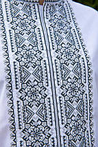 Чоловіча вишиванка з чорно-білим орнаментом у контрастному етностилі розміри від M до 5XL, фото 4