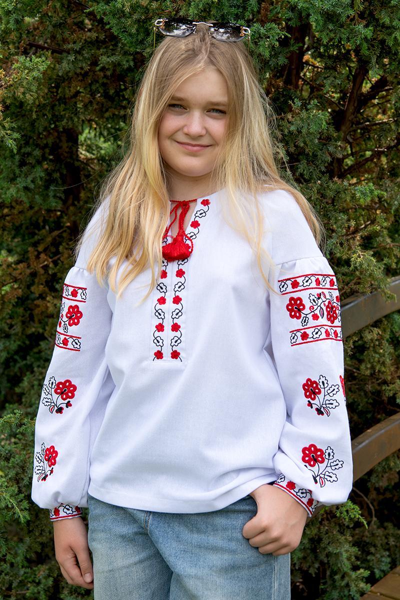 Вишиванка для дівчинки з квітковим орнаментом червоно-чорна біла сорочка на довгий рукав 110–164