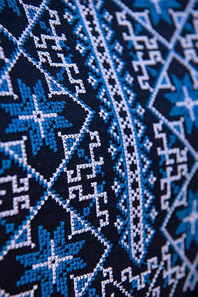 Класична вишита сорочка жіноча темно-синя з геометричним орнаментом на грудях і рукавах до 3ХЛ, фото 2