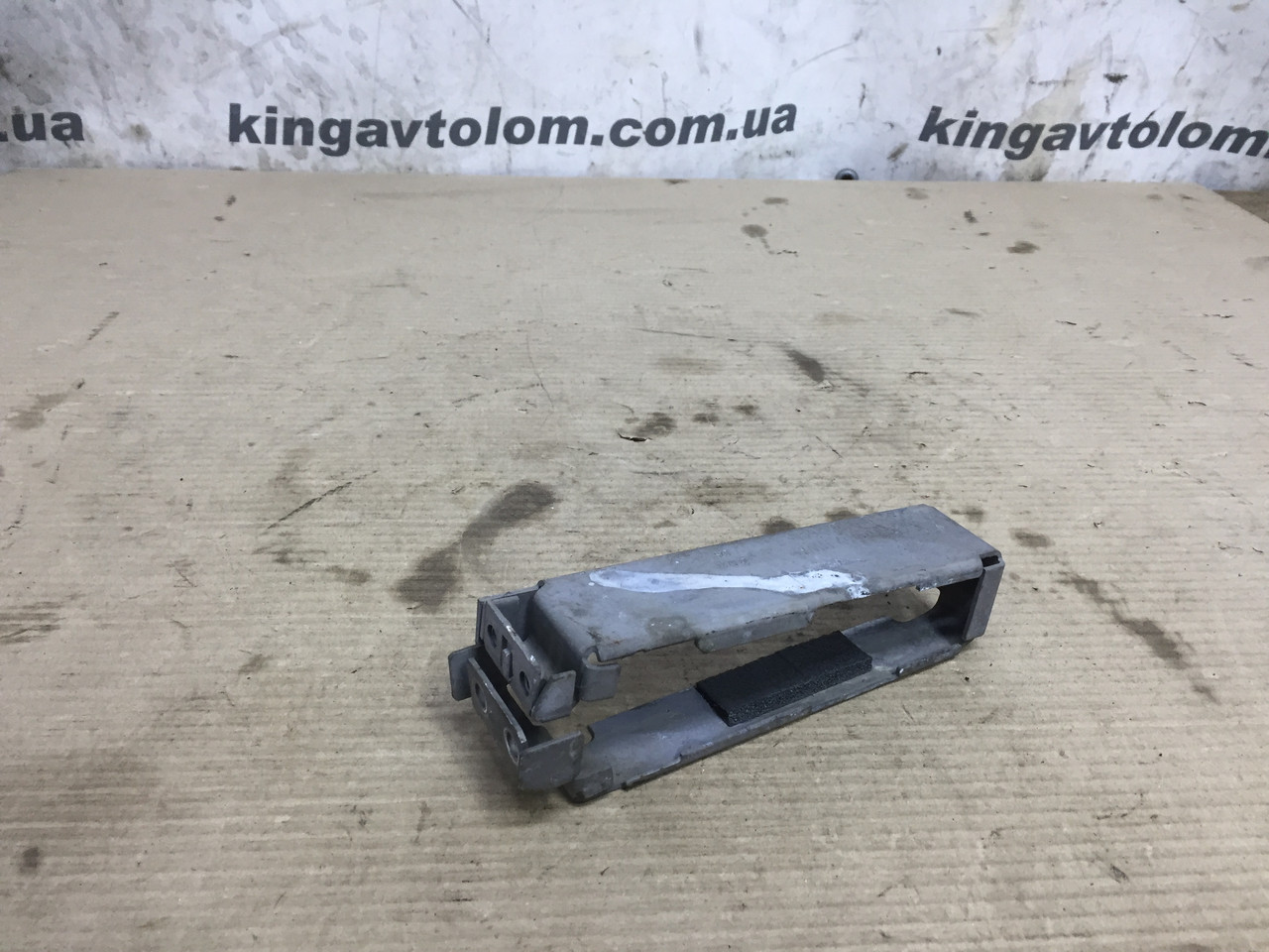 Кронштейн Skoda Octavia A5 1K0907269B, фото 1