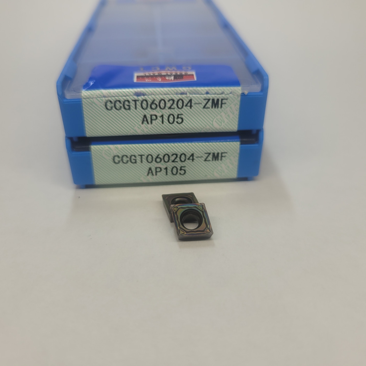 CCGT060204-ZMF AP105 GWCT (Гартований) Твердосплавна пластина