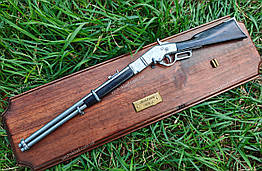 Макет- пано американського Вінчестера зразка 1866 року