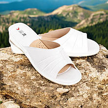 Шкіряні жіночі капці 044-37