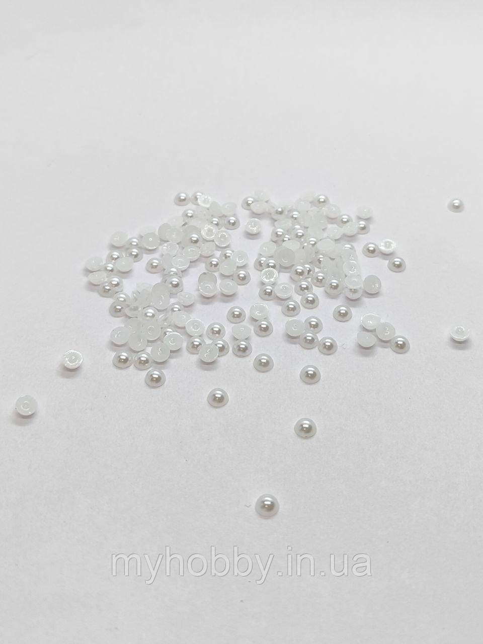 Напівнамистини білі 4мм (+-200шт), фото 1