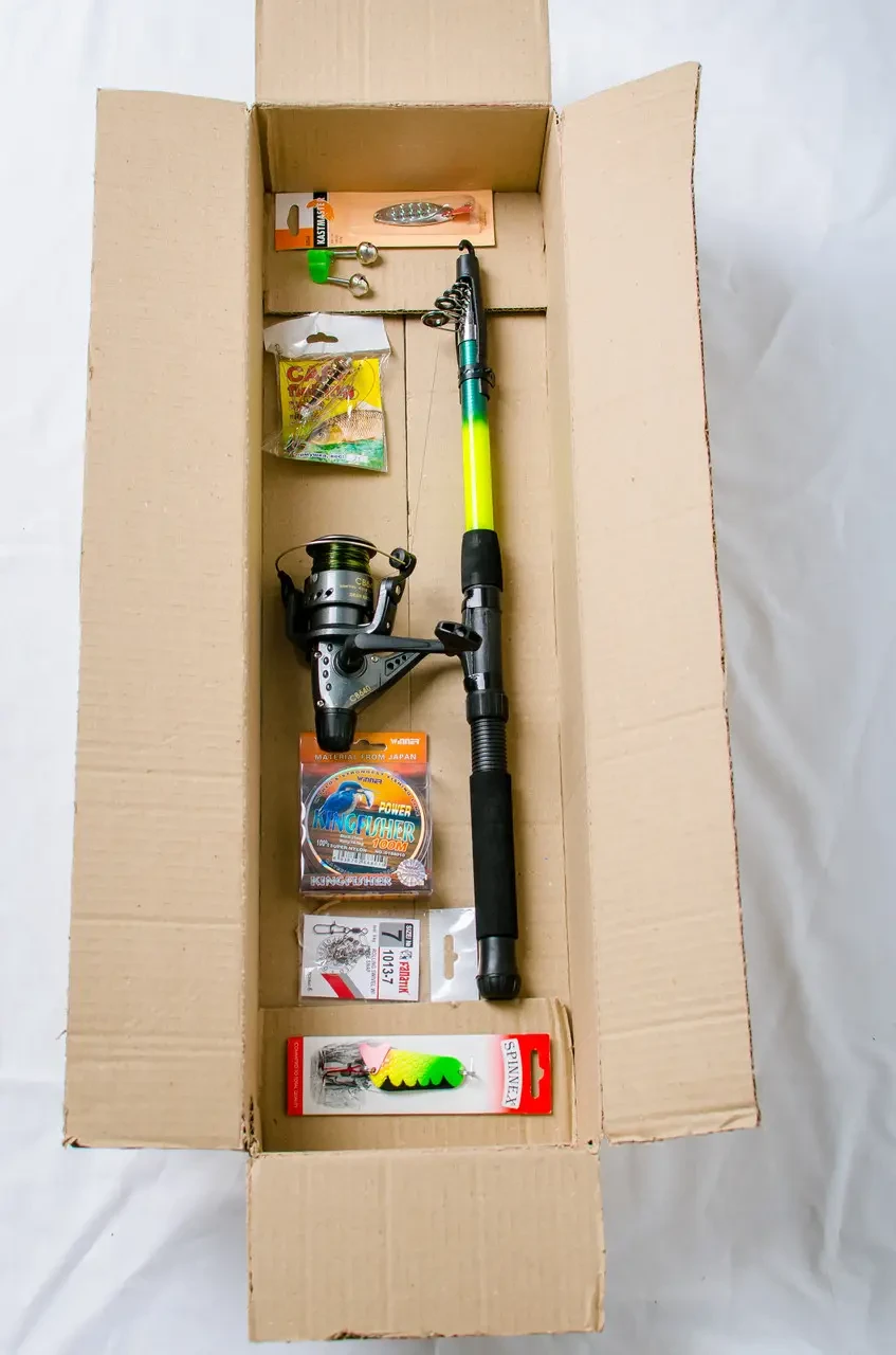 Набір спінінг Wolf 2.40 м (1 шт.) +котушка Кобра Набір 8 в 1 для рибалки, фото 1