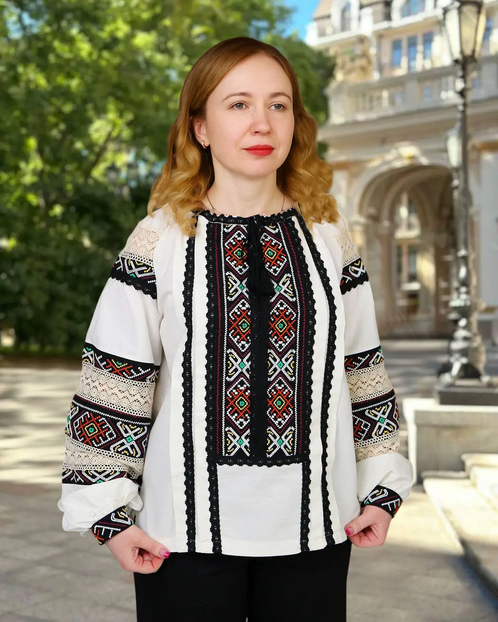 Вишиванка жіноча біла з орнаментом та мереживом ESQ 5982, українська вишивка, фото 1