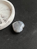 Лабрадор серце камінь без оправи лабрадор кабошон натуральний лабрадор спектроліт камінь 29*27*12 мм. Індія., фото 6