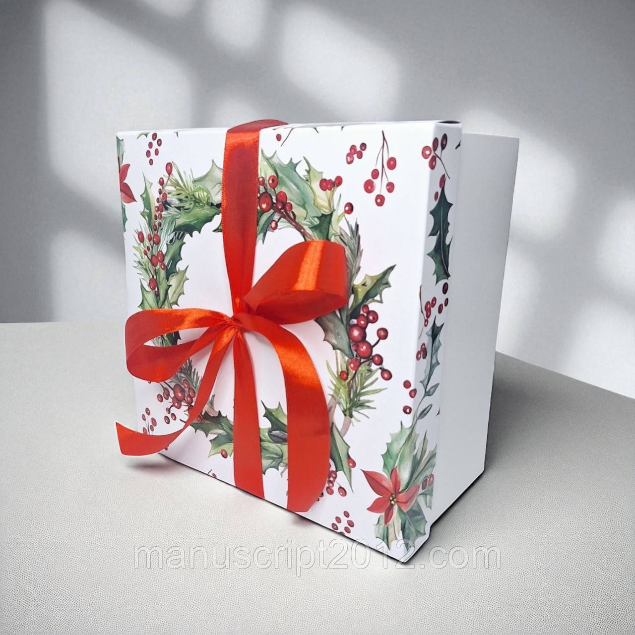 Коробка подарункова з бантом (220х220х120мм.) новорічна біла