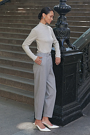 Жіночі штани з італійської вовни демісезонні, завужені донизу, розміри 42-52 сірі