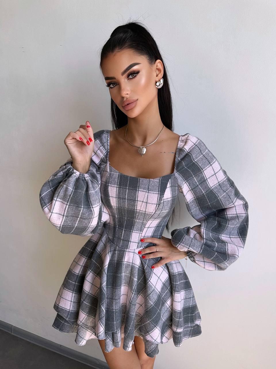 Жіноча корсетна сукня з об'ємними рукавами байка в клітинку Smb9461