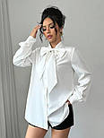Жіноча біла сорочка з об'ємними рукавами та бантом на грудях (р. 42-52) 2131108, фото 3
