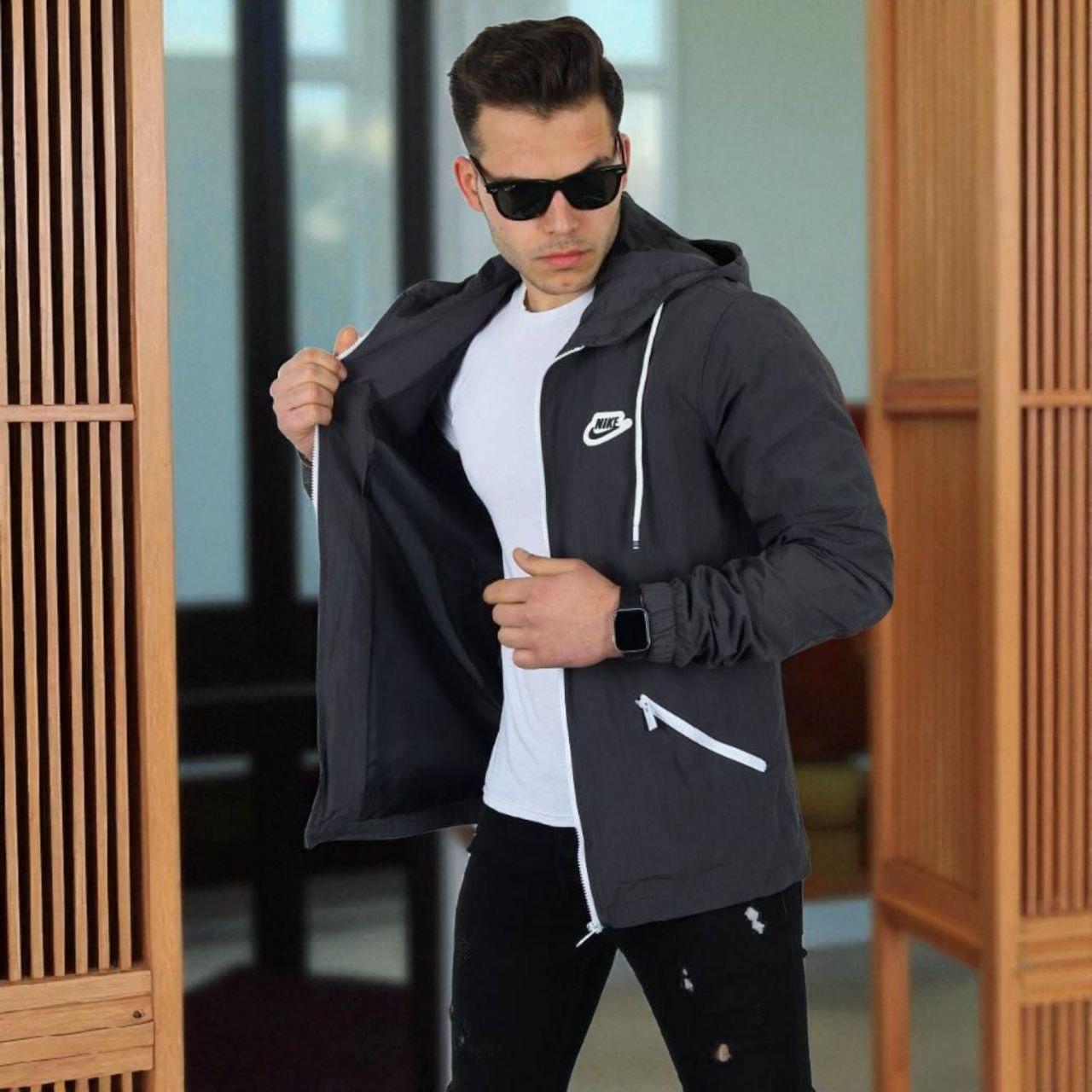 Вітровка Nike з капюшоном чоловіча демісезонна спортивна куртка найк сіра для бігу та прогулянок, фото 1