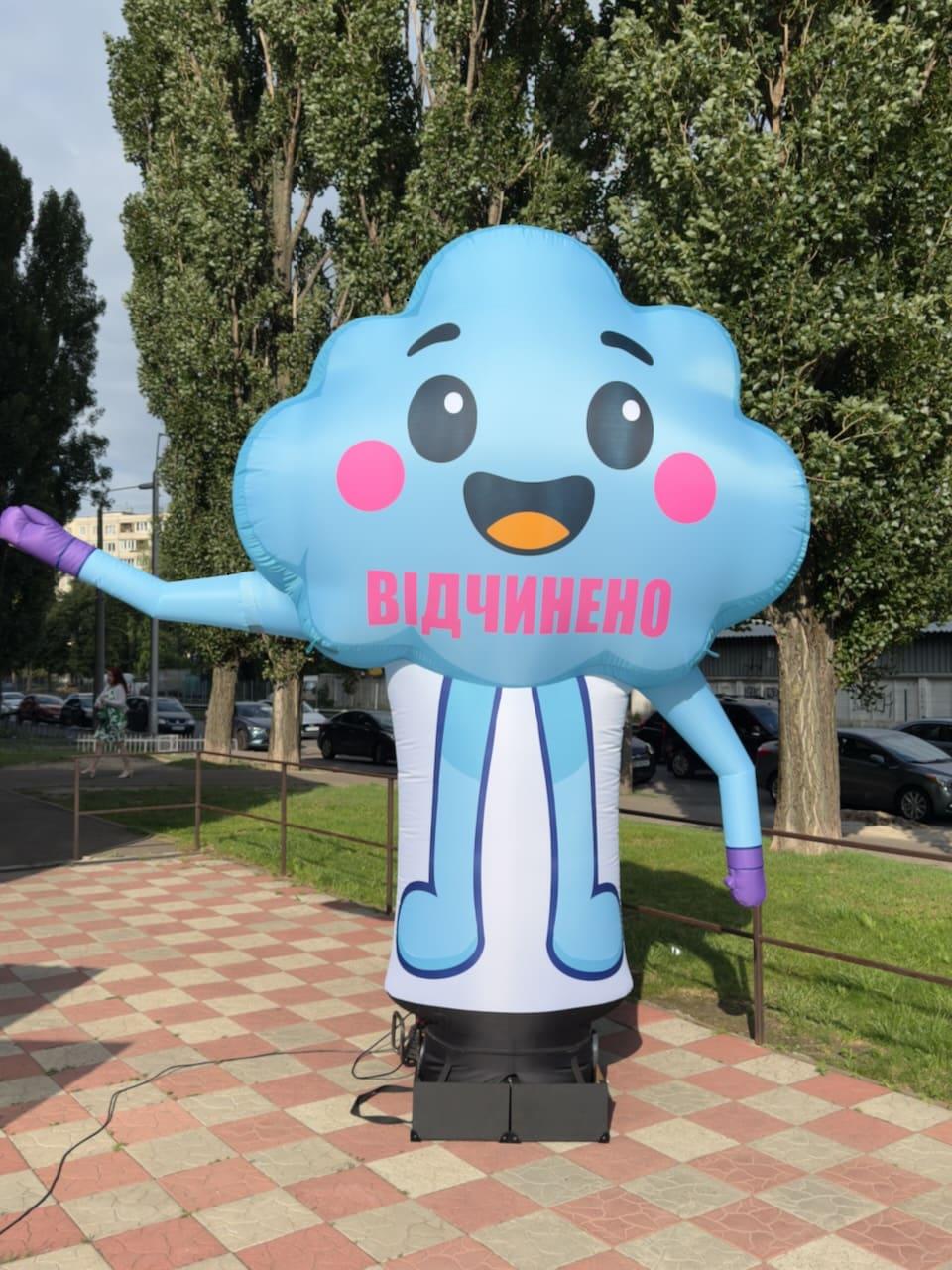 Надувний зазивала рукомах аеромен хмара для зовнішньої реклами та промоакцій, висота 340 см