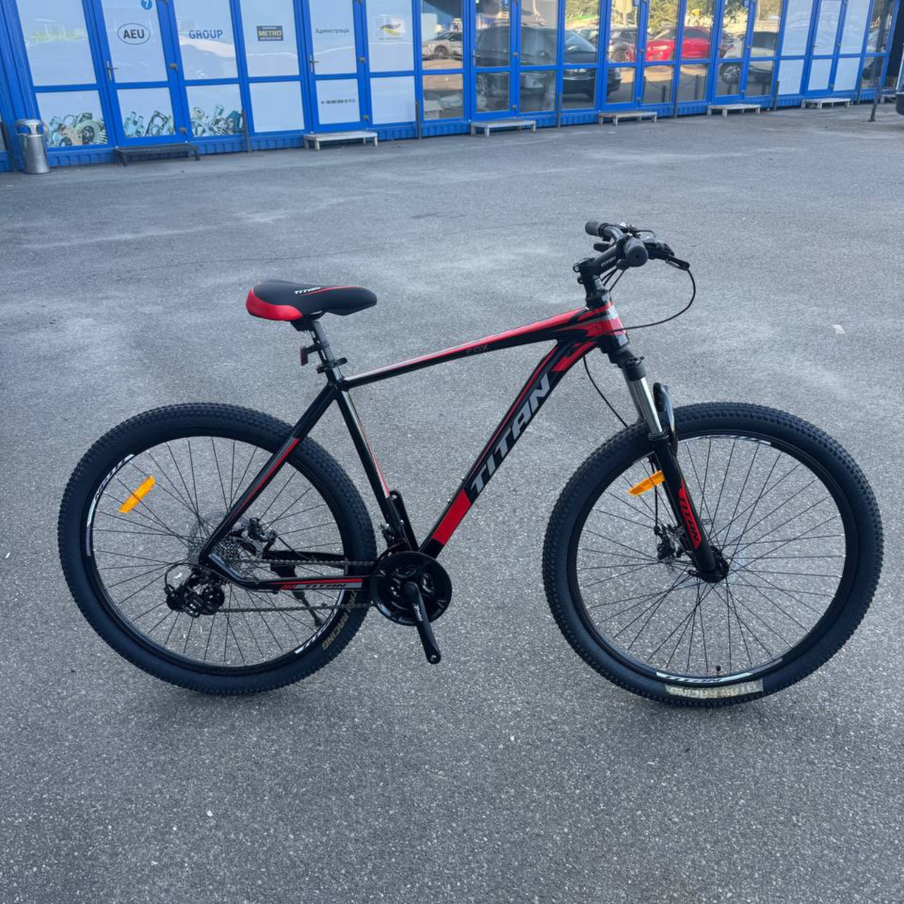 Велосипед Titan 24" FOX 2025 Рама-12" black-red