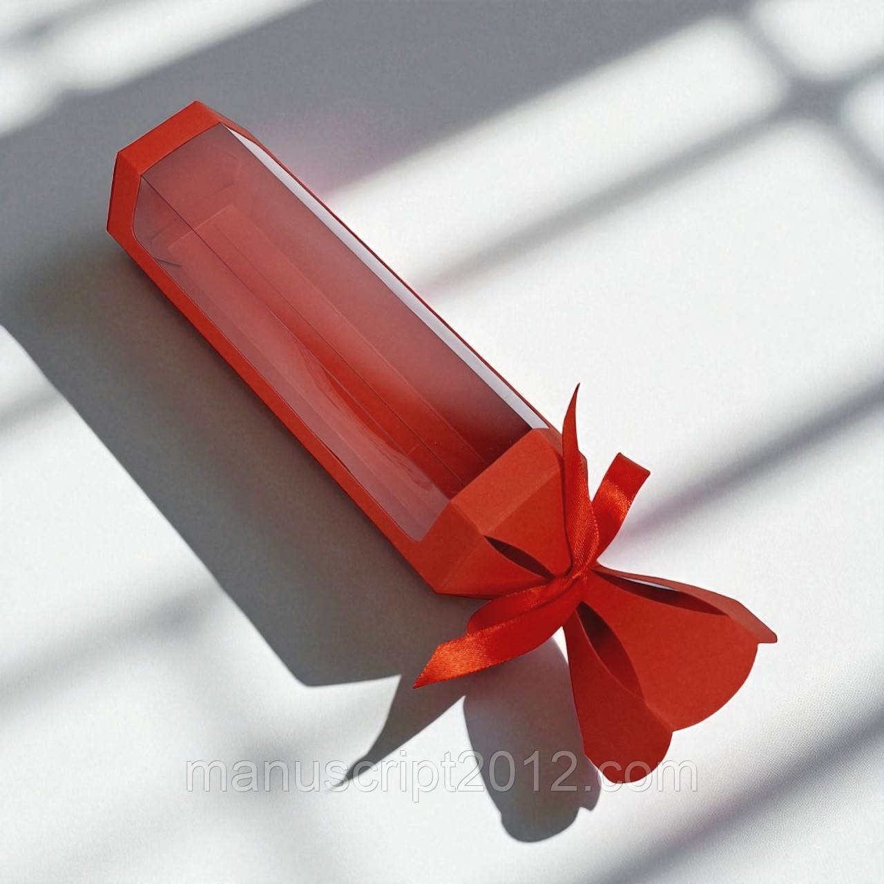 Коробка подарункова з вікном "Цукерка" (60х60х200мм.) червона