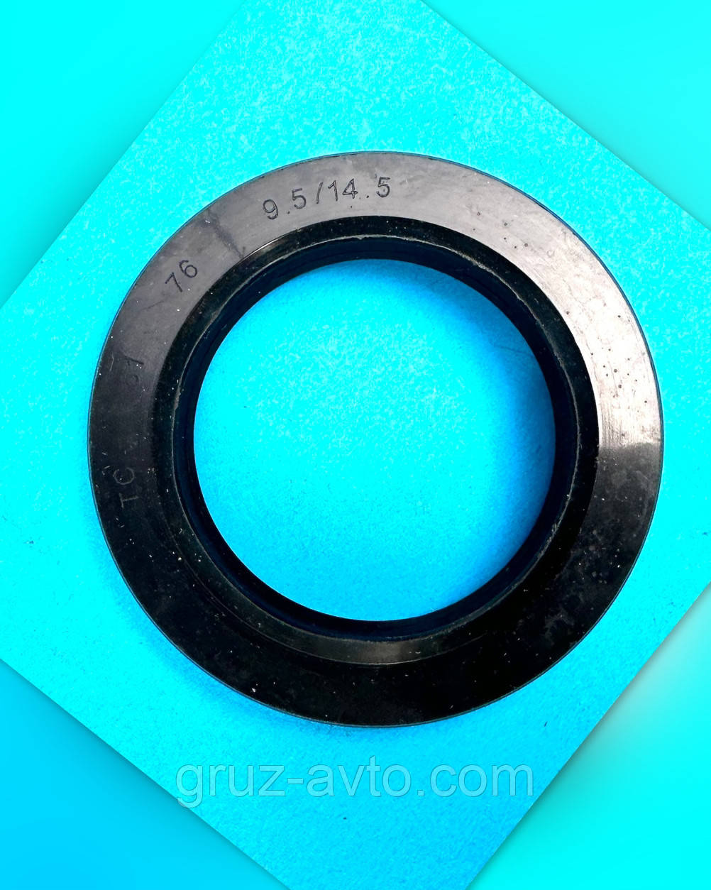 Манжета чи сальник КПП ГАЗ-53 ГАЗ-66 ГАЗ-3307 валу вторинного 51*76*9.5*14.5 / 51-1701210-А