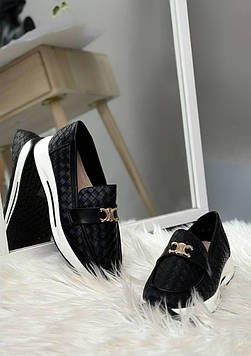 Туфлі лофери жіночі чорні Т1924