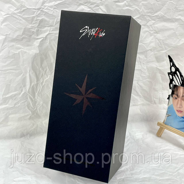 STRAY KIDS – OFFICIAL LIGHT STICK VER. 2 !!! На упаковці є