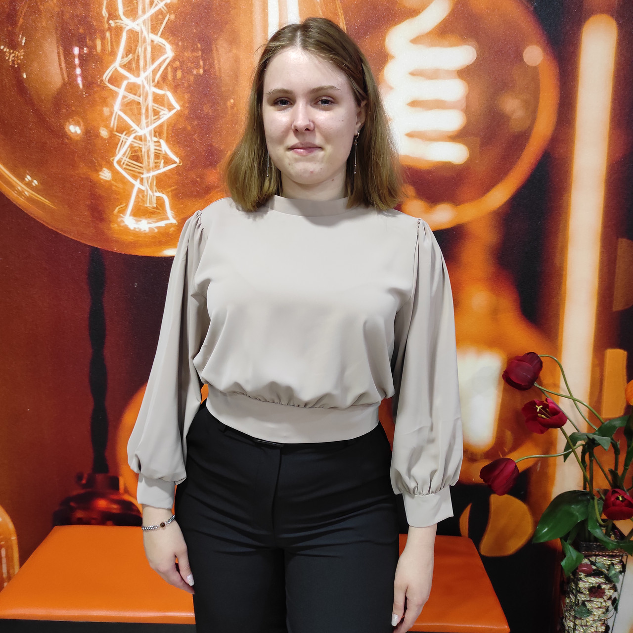 Блуза OKIRA жіноча рукав 3/4 коротка бант однотонна S бежева, фото 1