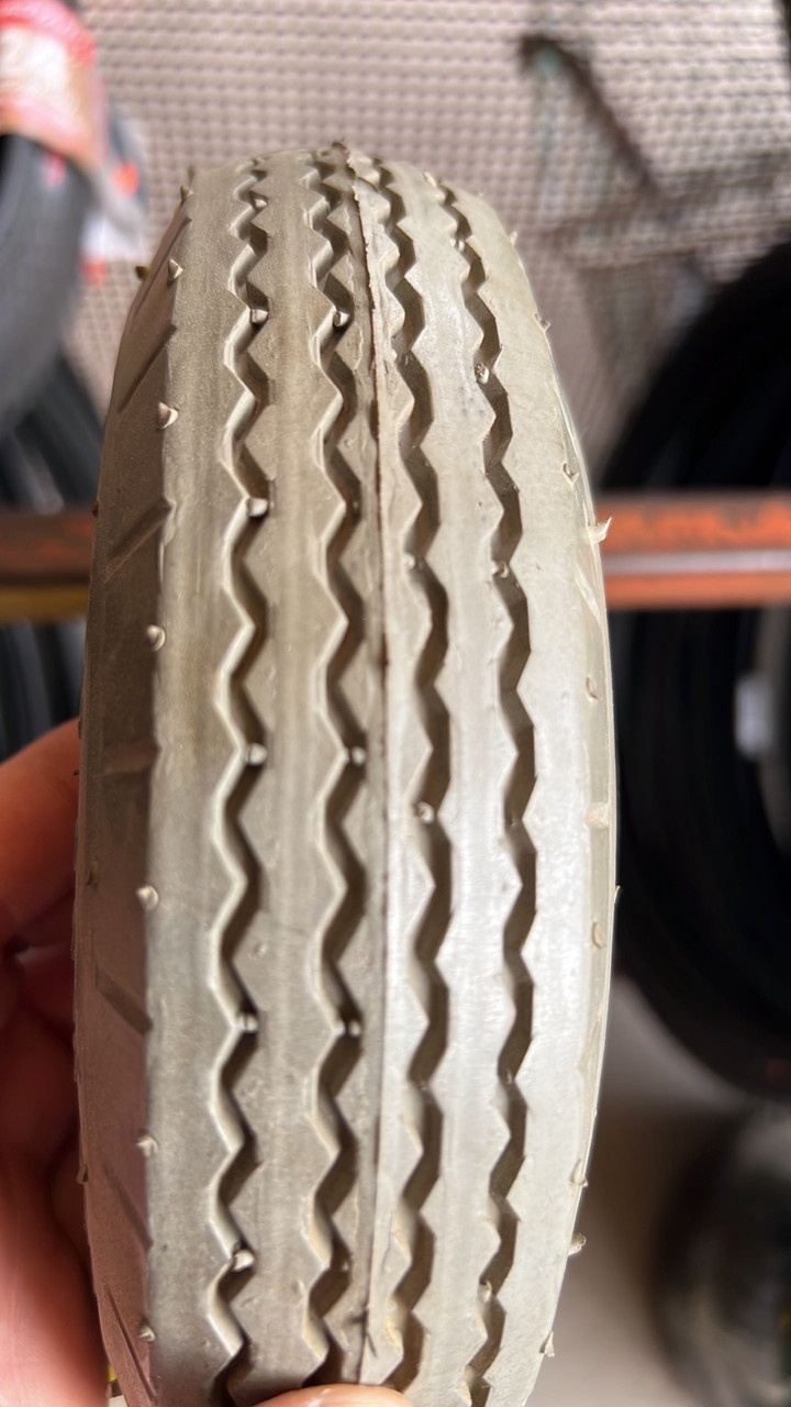 Покришка 2,80/2,50-4 з камерою, фото 1