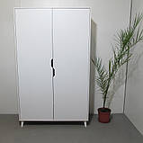 Шафа дводверна з ніжками кольору світлий горіх М-ЗОН Борн 1200 Німфея Альба (білий) (MZN-031059), фото 5