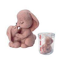 Шоколадна фігурка "Зайчик з немовлям коричневий №2"