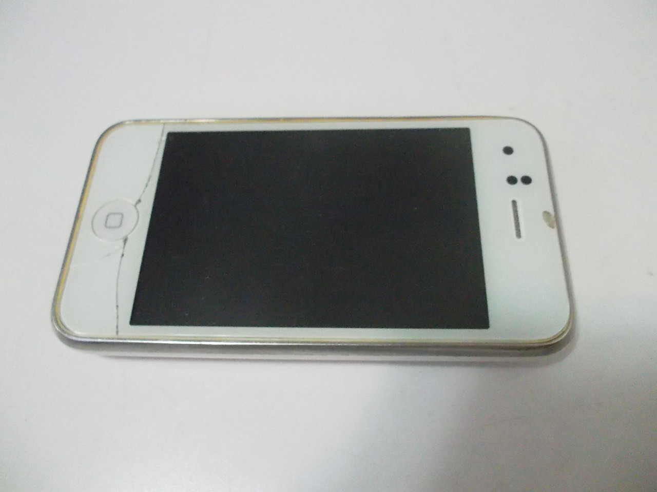 Iphone 3g №2208 на запчасти