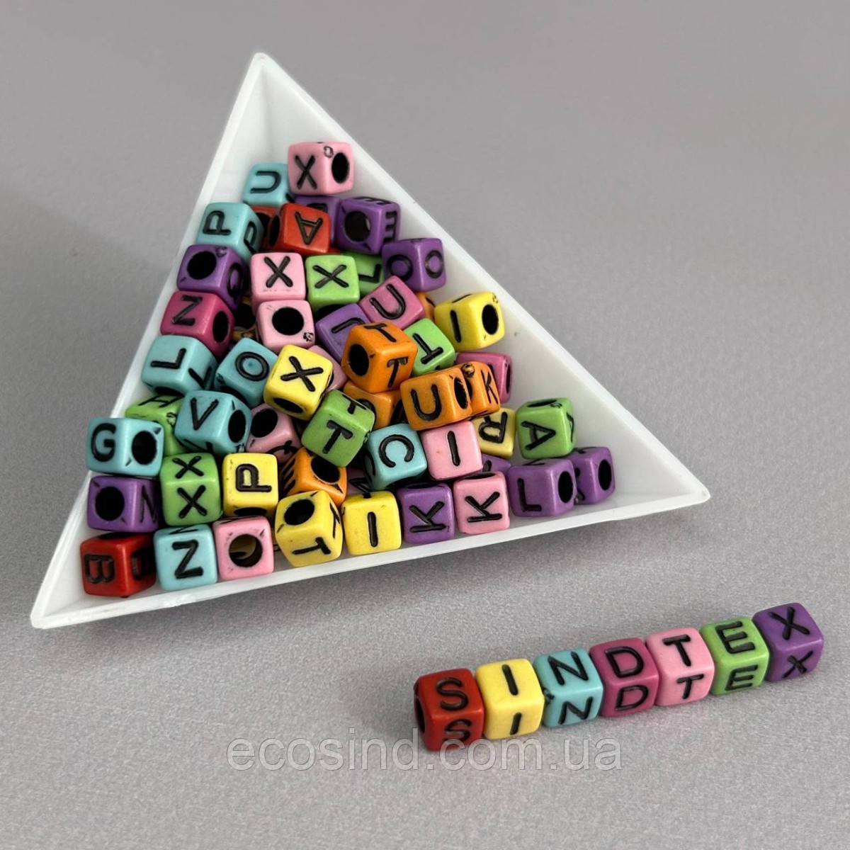 (20 г) Намистини пластикові куб АЛФАВІТ 6 мм - Кольоровий мікс, фото 1