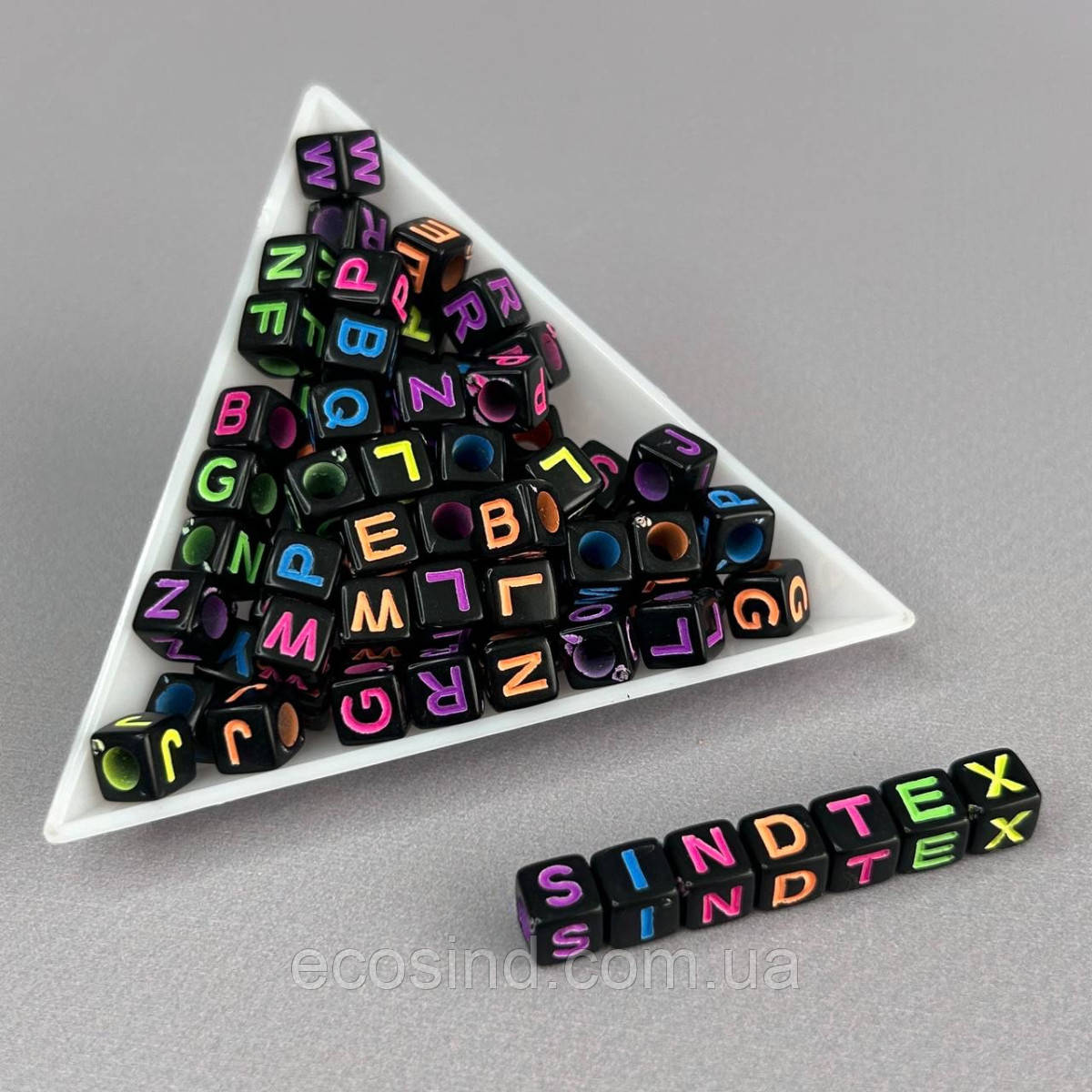 (20 г) Намистини пластикові, куб АЛФАВІТ 6 мм  - Чорний мікс, фото 1