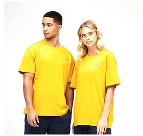 Футболка уніс. New Balance Essentials uni UT21503VGL