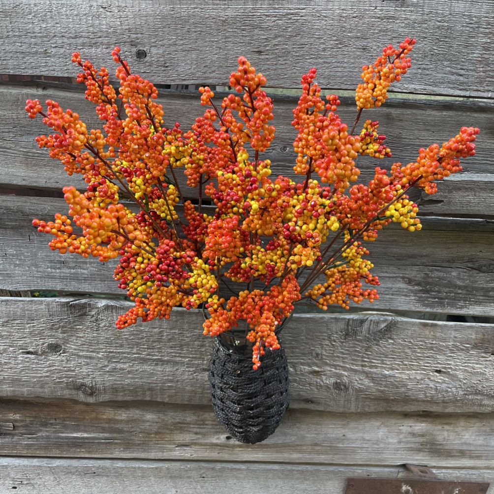 Штучна гілка ягода жовтогаряча калина 68 см., фото 1
