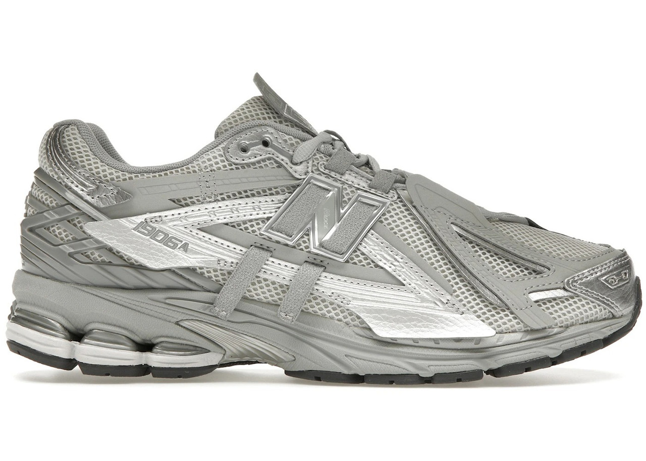 Кросівки New Balance 1906A Concrete Silver Metallic - M1906AG