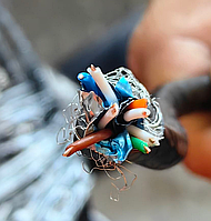 Кабелі, дроти